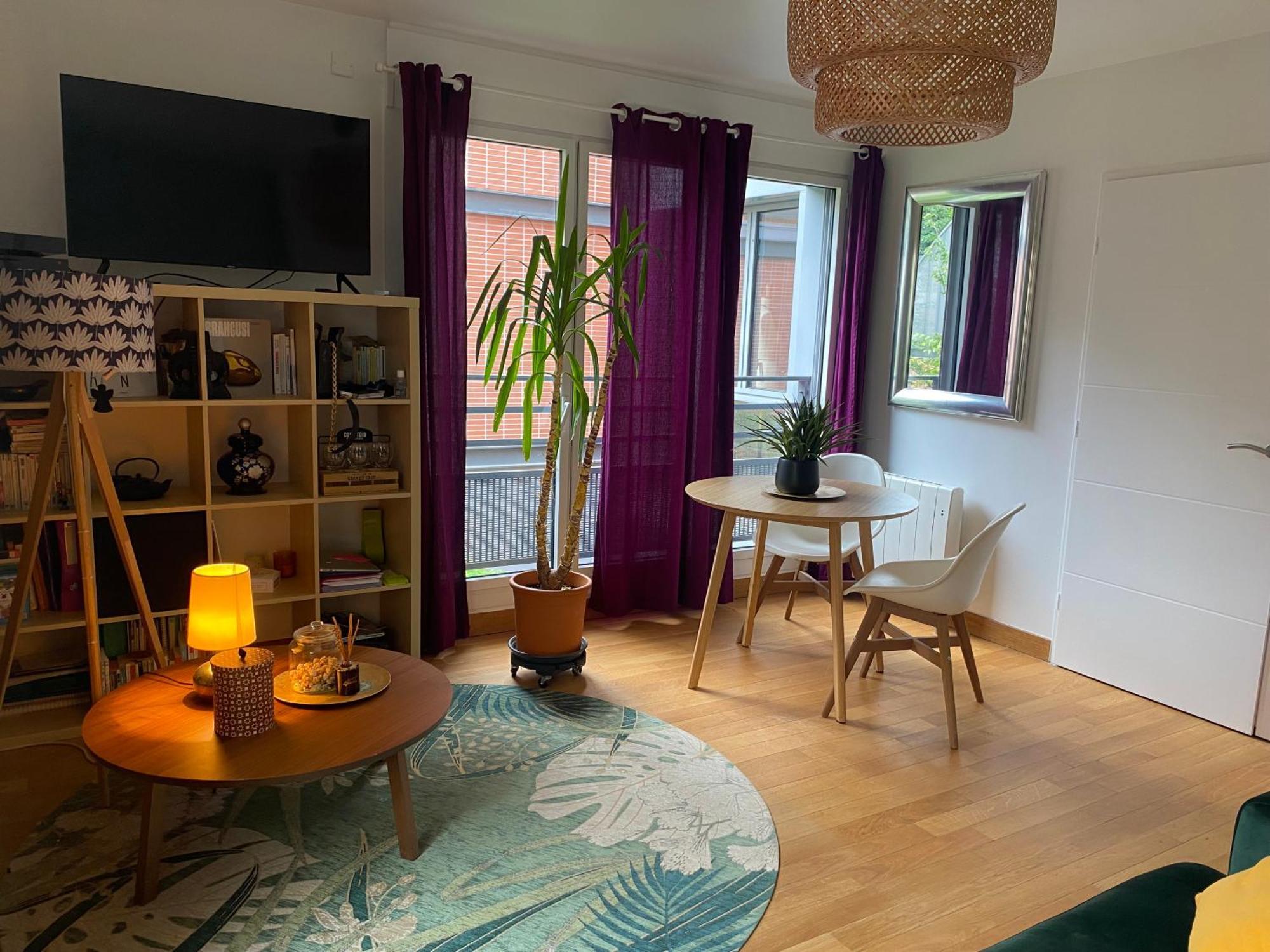 Paris-Versailles-Cosy-Calme-Wifi Apartamento Exterior foto
